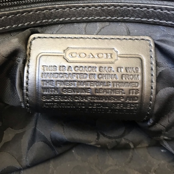 COACH WEEKENDER TRAVEL TOTE IN BLACK - Picture 3 of 6
